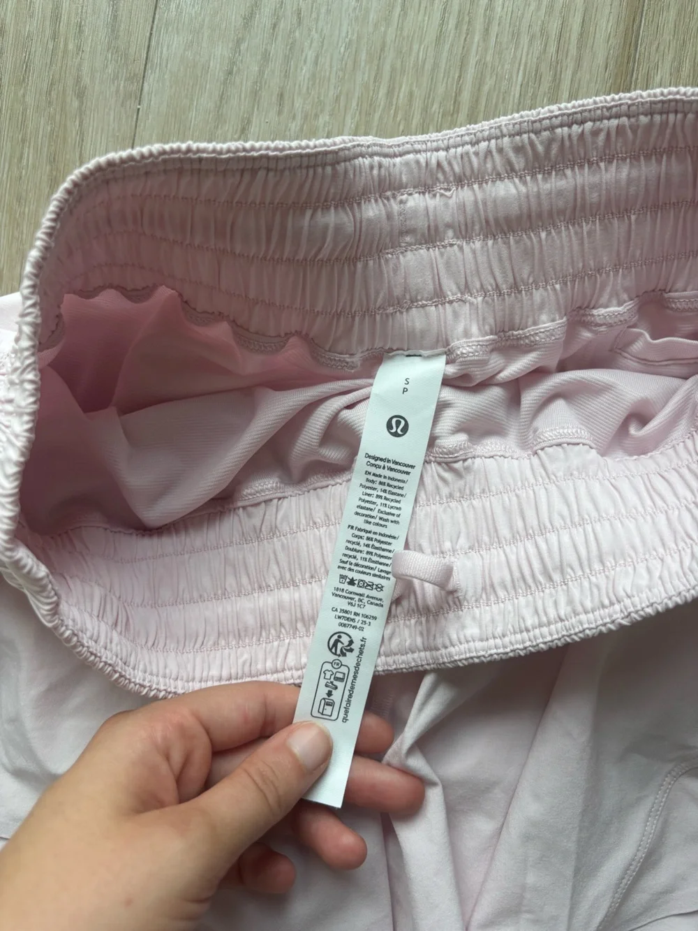 Lululemon Pink pearl hotty hot shorts 2.5 inch